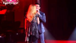 Despina Vandi Ft Thanos Petrelis  Kanto an magapas Live  Rex [upl. by Ecargyram]