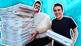 UN SUMO LIVRE DES PIZZAS feat HUGOPOSAY [upl. by Hephzipa]