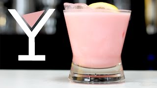 HOW TO MAKE A STRAWBERRY CHEESECAKE COCKTAIL [upl. by Iruj681]