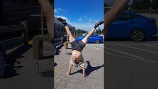 Doing straddle handstand on tallest mountain in nc hiphop Mountmitchel straddle [upl. by Tiebold949]