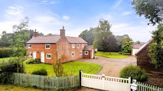 Bridge House Thorney Newark  Beautiful Character Cottage [upl. by Enalahs]