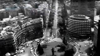 Barcelona en 1977  Barrio Gótico Plaza Real Plaça Sant Jaume Plaza Universidad [upl. by Pinzler52]