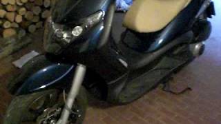 Piaggio Beverly 125 TUNING con GPR [upl. by Sema]