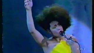 Matia Bazar Antonella Ruggiero  ULTIMA VOLONTà live 1984 [upl. by Arreic]