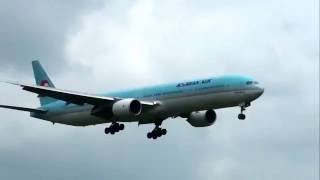 Korean 777  Terrible landing [upl. by Jesse138]