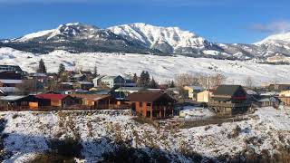 A winter morning in Gardiner Montana [upl. by Nol622]