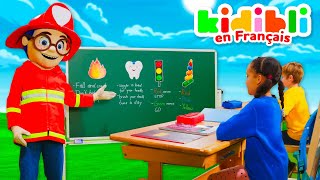 Les enfants vont à lécole des pompiers  Les enfants font semblant de jouer  ⛑ Kidibli [upl. by Iover]