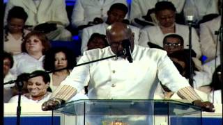 Pastor Marvin Winans Holy Convocation 2010 pt1 [upl. by Irehc]