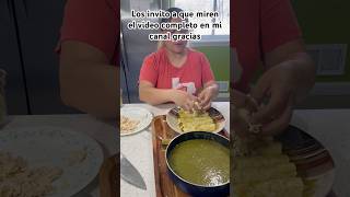 Enchiladas verdes Estilo Méxicanas [upl. by Suirtimid759]