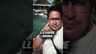 Turista guarda en frascos la arena de playa en Mexico y SE MOLESTAN termina mal 🇲🇽🏖️ Shorts [upl. by Knowlton]