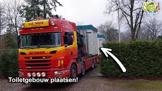 Toiletgebouw plaatsen bij het camperpark [upl. by Ritter]