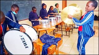 St scholastica School Eldoret Scouts band playing the Kenya National anthem and nimekupata Yesu [upl. by Nnylhsa726]