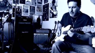 Hughes amp Kettner Rotosphere Guitar Effect Pedal Demo by Steve Riddle [upl. by Eilagam]