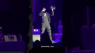 Brandon from Jagged Edge sings Put A Little Umph In It [upl. by Roice]