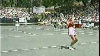 Chris Evert defeats Martina Navratilova 60 60 in the 1981 Amelia Island final [upl. by Zendah465]