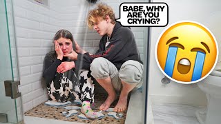 CRYING IN THE SHOWER FULLY CLOTHED PRANK ON MY BOYFRIEND Cutest Reaction🚿😭 Piper Rockelle [upl. by Loar]