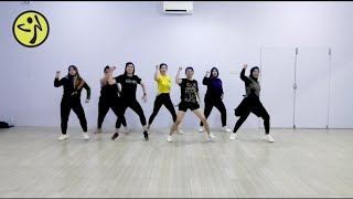 Primer Aviso Zumba  Maria Becerra Ivy Queen  Zumba Dance by Zin Erma Gombong [upl. by Gelhar]