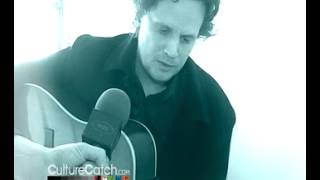 Mark Kozelek of Sun Kil MoonRed House Painters Exclusive Stairwell Performance [upl. by Jamima]