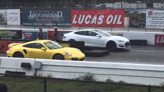 Tesla Model S P85D vs Porsche 911 Turbo [upl. by Qerat]