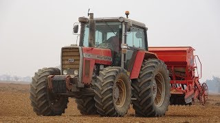 Massey Ferguson 2725  Kuhn Integra 3000 [upl. by Kendall947]