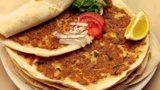 Lahmacun Tarifi  Lahmacun İçi ve Hamuru [upl. by Nalehp604]