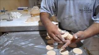 receta de las galletas llamadas hojarascas [upl. by Eeimaj351]