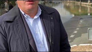 Inondations à Vendôme  le maire Laurent Brillard appelle chacun à respecter les consignes [upl. by Ylellan]