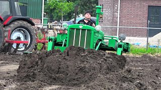 Leistungsstarke Hanomag Raupenschlepper  43 International Historisch Festival Panningen 28072024 [upl. by Milstone]