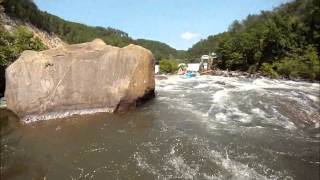 Running Grumpys Ledge on the Middle Ocoee [upl. by Linis349]