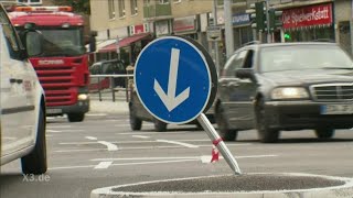 Realer Irrsinn Die GagaVerkehrsinseln  extra 3  NDR [upl. by Solracesoj]