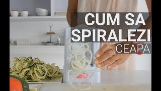 Cum sa Spiralezi Ceapa  cu Spiralatorul de Legume WonderEsque [upl. by Akiwak]