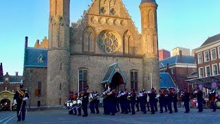 Taptoe Binnenhof  Fanfarekorps der Genie [upl. by Remsen]