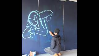 QUICK GRAFFITI SKETCH  PAINTING GRATTITI ON WALL [upl. by Kobylak]