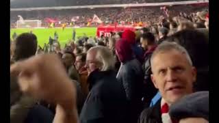 WAKA WAKA E E KAI HAVERTZ CHANT EMIRATES STADIUM ARSENAL VS BRENTFORD [upl. by Blainey]