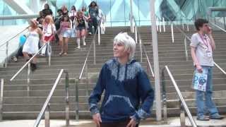 Otakon Vlog Part 1 Thursday  R Bloopers and Evil Stairs [upl. by Nohsreg]