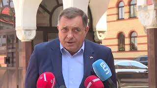 Dodik čestitao katolički Božić poručivši quotPraznične dane provedite u zajedništvuquot [upl. by Shargel307]