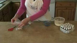 Cookie Decorating Color Mixing and Bag Filling [upl. by Missi]