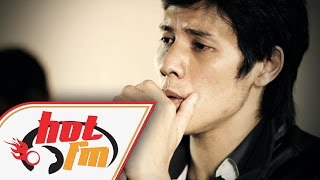 PAPINKA  MASIH MENCINTAINYA LIVE  Akustik Hot  HotTV [upl. by Anabella]