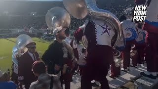 Texas Southern band member punches heckler in the stands continues playing [upl. by Kirschner989]