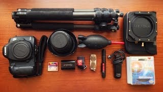 Whats in My Camera Bag  Jan 2014 [upl. by Yssor560]