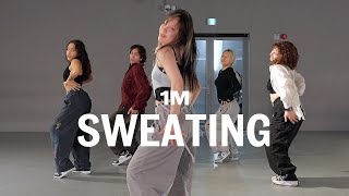 Alewya  Sweating  Woonha Choreography [upl. by Knipe279]