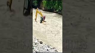 Excavator Rescue Battling the River to Save Their Sunken Friend excavator excavatorfails [upl. by Benkley51]