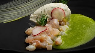 Salmonete curado en Alcaravea Chantilly de Eneldo y caldo de pepino y eneldo  Martín Berasategui [upl. by Odawa566]