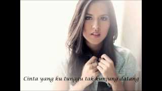 Raisa Apalah arti menunggu [upl. by Meer]