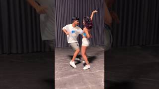 Corazón Sin CaraPrince RoyceBachata social dance☂️dance [upl. by Desdee555]