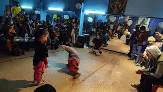 Tandav kids breaking battle semi final bgirl Sanu Vs Bboy twins2 [upl. by Gainor]