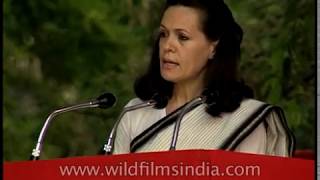 Sonia Gandhis Hindi speech at Rajiv Gandhi Shradhanjali May 1998 [upl. by Natsirk]