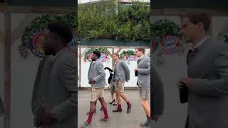 GRAVENBERCH MÜLLER GORETZKA DAVIES AND MAZRAOUI AT OCTOBER FEST WIESN [upl. by Barbie]