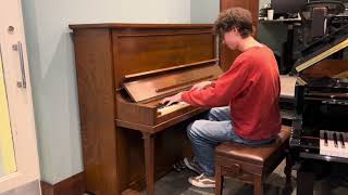 Oscar Playing Chopins Etude No5 Op 10 [upl. by Brown]