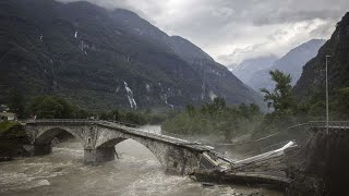 Maltempo quattro morti e un disperso in Svizzera centinaia di evacuati in Valle dAosta [upl. by Asiralc84]